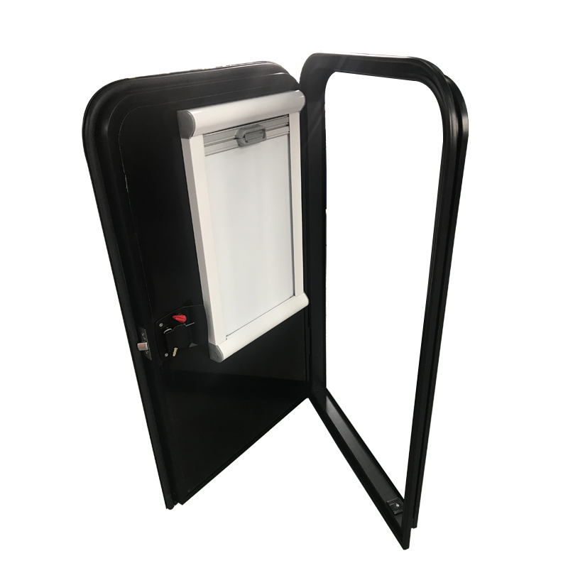 أبواب دخول مقطوعة الشكل لعربات - مراجعة Outdoor Camping Trailer وسعره
